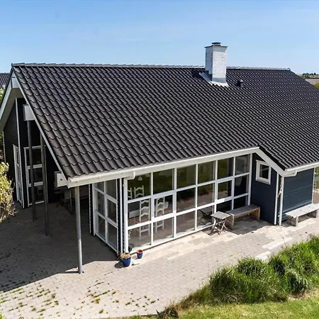 950-thisted-mombak-1 *